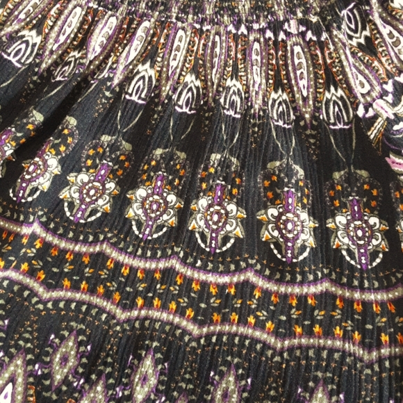 Flowy boho top - Picture 3 of 3